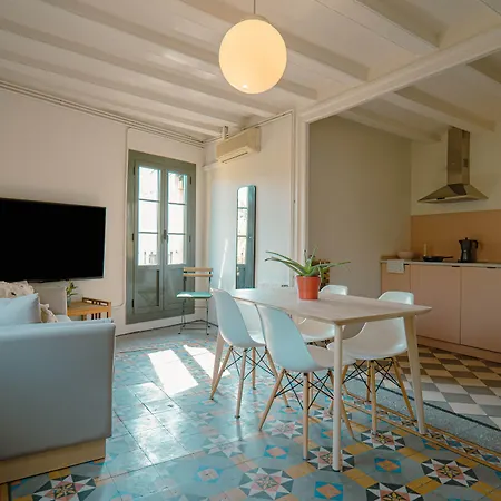 Ideal Ramblas Apartments-2